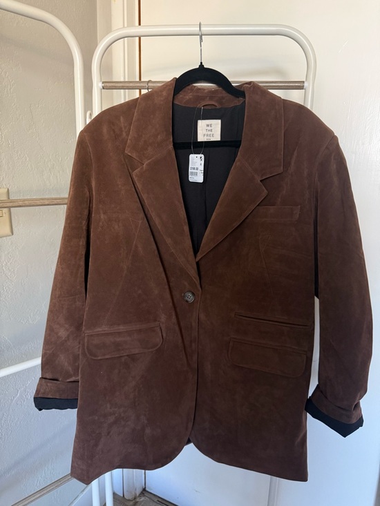 We The Free Jackets & Blazers - WE THE FREE Brown Suede Blazer - Classic Single-Button